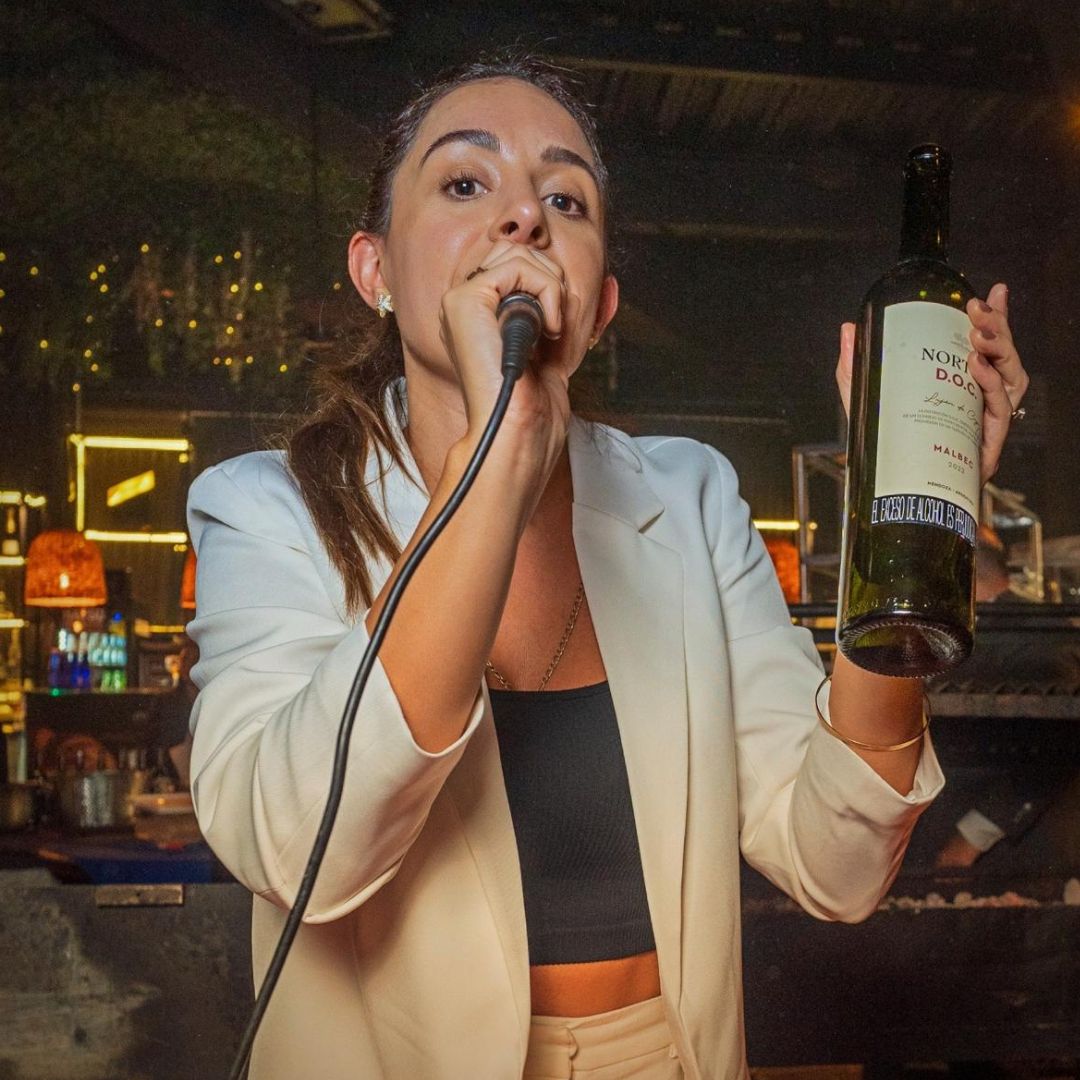 Presentaciones o brindis empresariales con cava de vinos